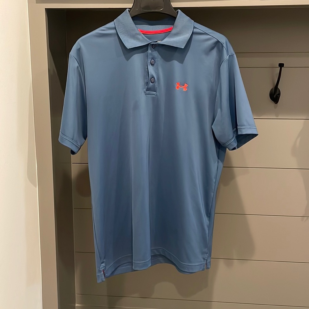Mens Under Armour loose polo size large